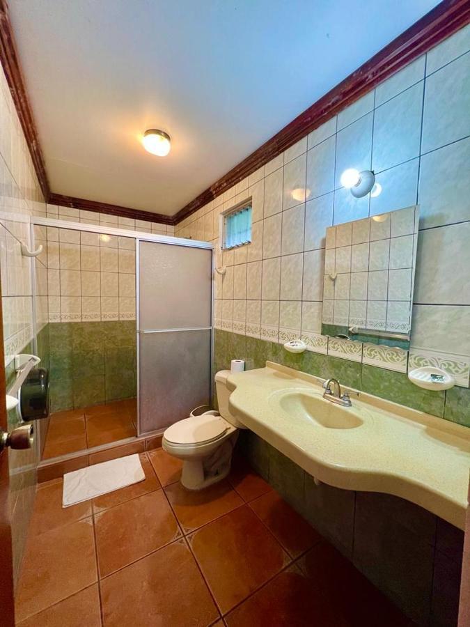 Hotel Sierra Arenal La Fortuna Bagian luar foto