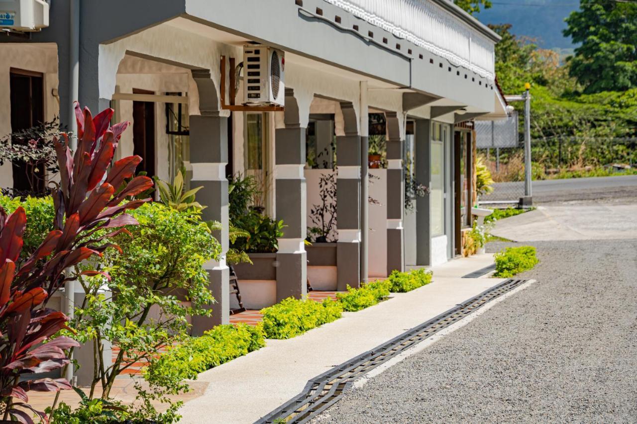 Hotel Sierra Arenal La Fortuna Bagian luar foto