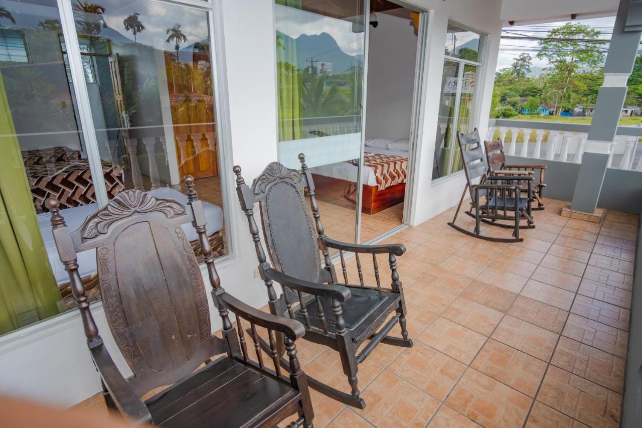 Hotel Sierra Arenal La Fortuna Bagian luar foto