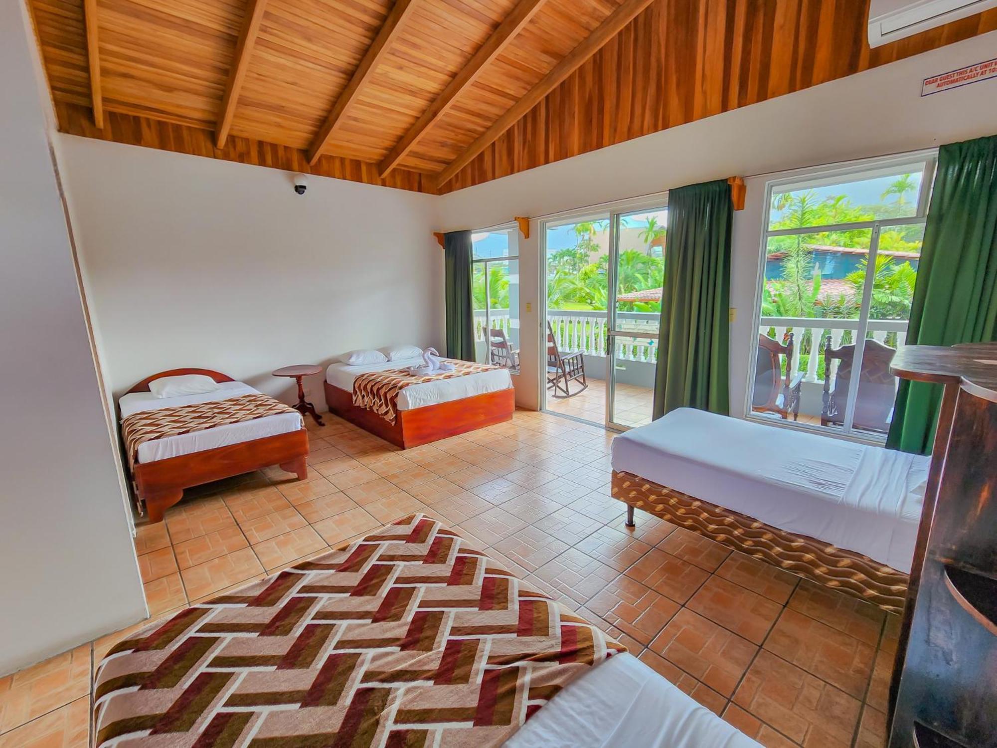Hotel Sierra Arenal La Fortuna Bagian luar foto