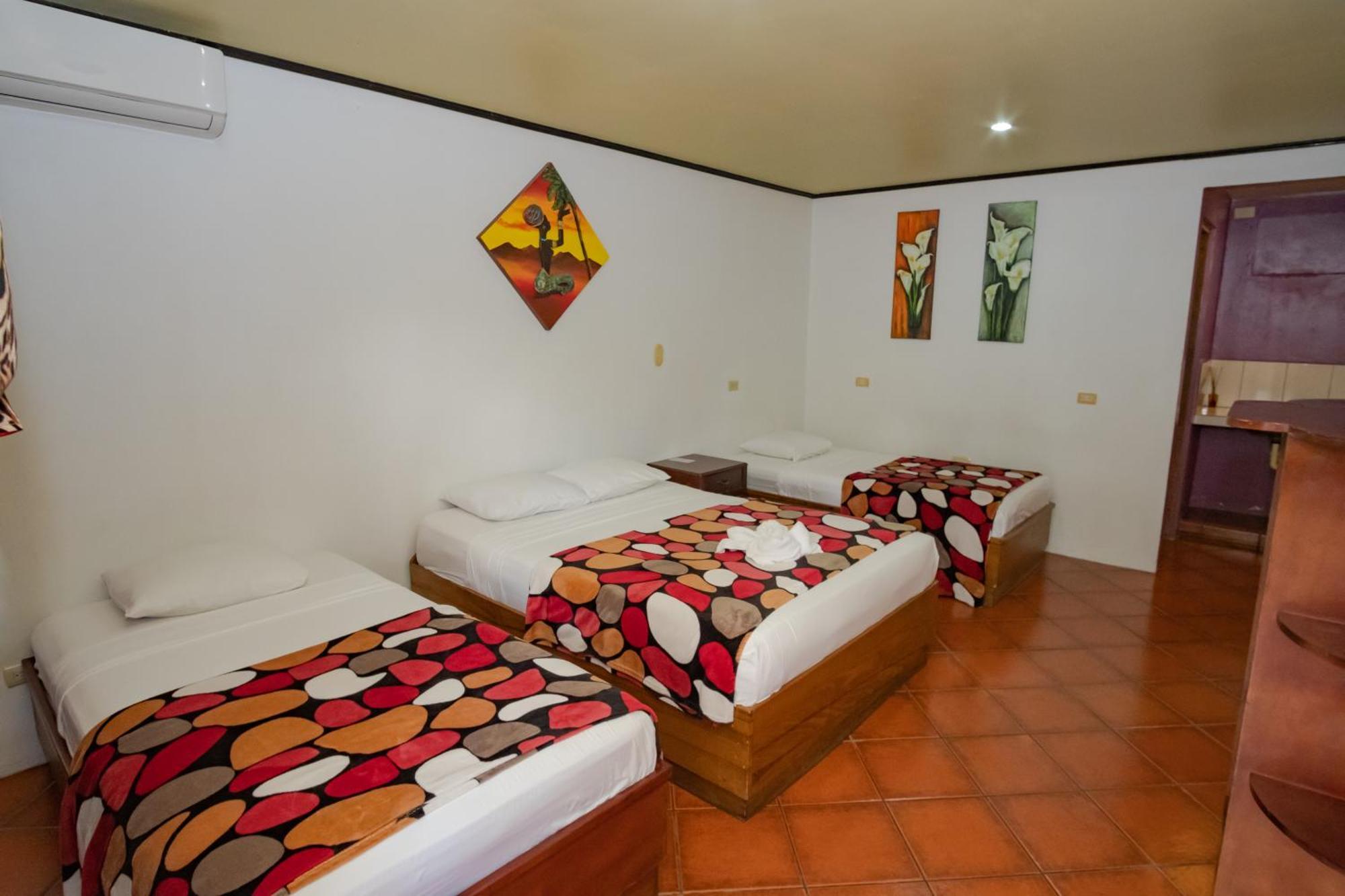 Hotel Sierra Arenal La Fortuna Bagian luar foto